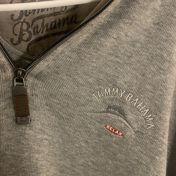 tommy bahama relax grey crewneck pullover quarter zip - Picture 3 of 4